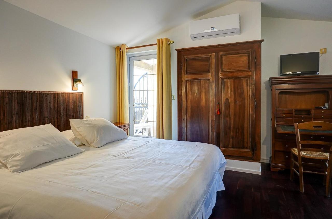 La Chaumiere, Demeure D'Hotes Lauris Buitenkant foto