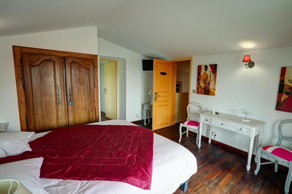La Chaumiere, Demeure D'Hotes Lauris Buitenkant foto